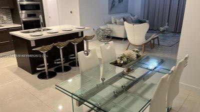 Comprar apartamento no Midtown Doral 707