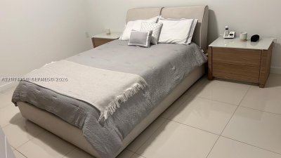 Comprar apartamento no Midtown Doral 707