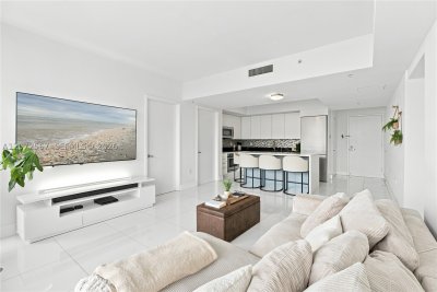 Aluguel de apartamento no Mint at Riverfront 4904