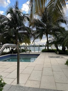 Comprar apartamento en Mirador 215