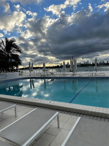 Condo for sale at Mirador 215