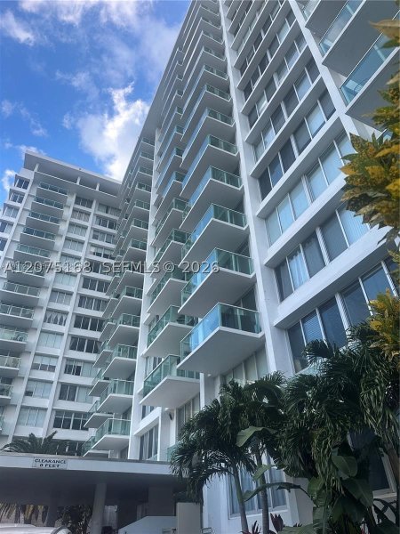 Condo for sale at Mirador 215