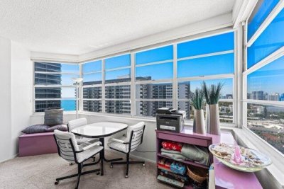 Comprar apartamento no The Hemispheres 18Q