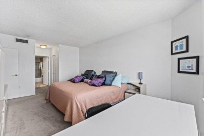 Comprar apartamento no The Hemispheres 18Q