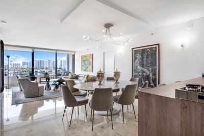 Delvista Towers Apt #1119