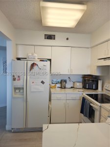 Comprar apartamento en Parc Central Aventura 1710