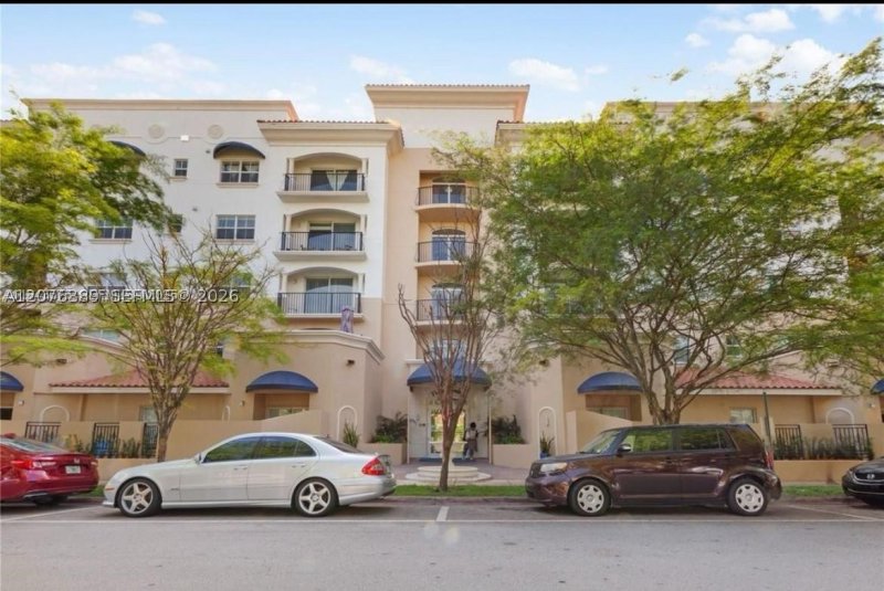Apartment for rent at Villa Zamora 307