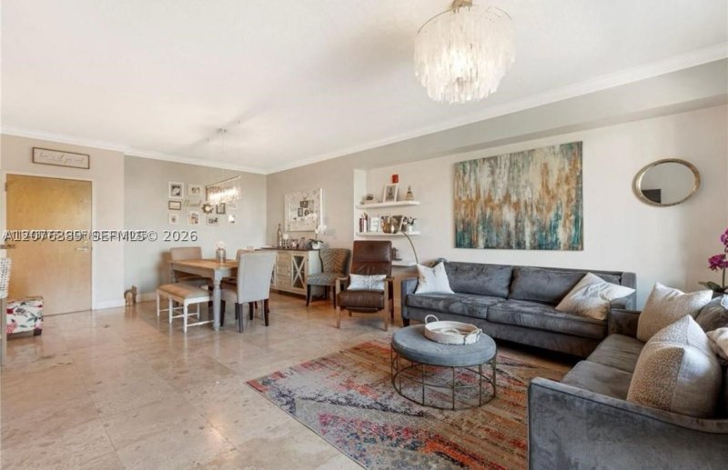 Apartment for rent at Villa Zamora 307