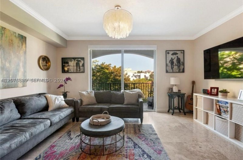 Apartment for rent at Villa Zamora 307