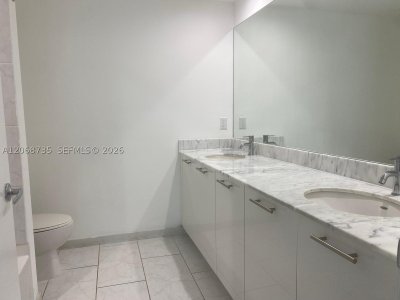 Alquiler de apartamento en The Plaza Tower II 1210