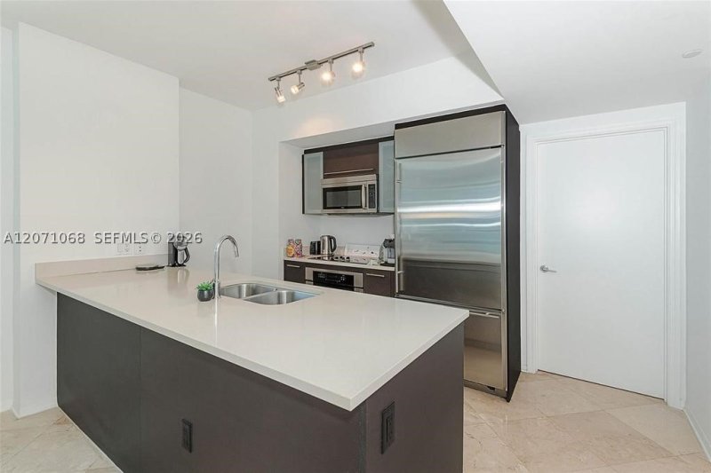 Alquiler de apartamento en 500 Brickell West Tower 1507