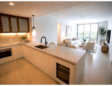 2200 Brickell Apt #410