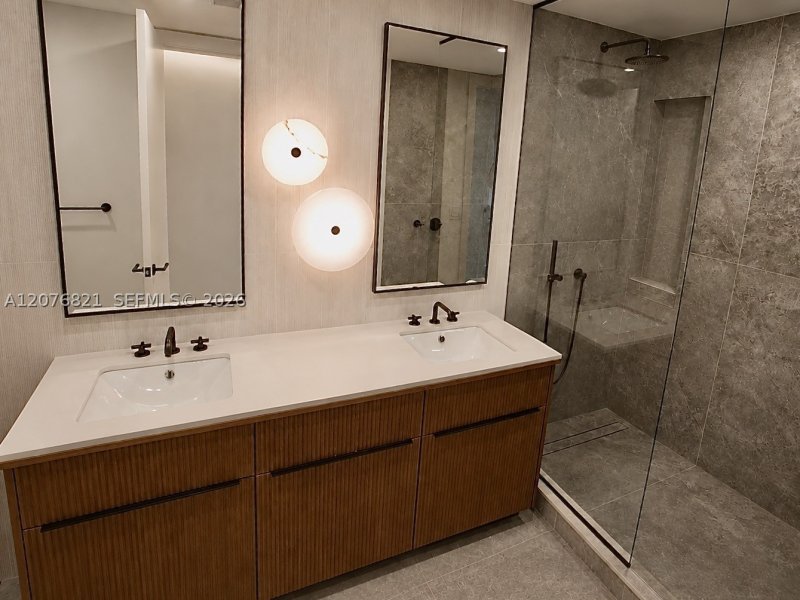 Condo for sale at 2200 Brickell 410