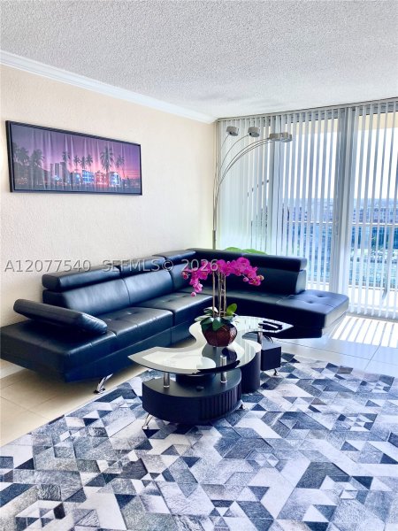 Condo for sale at The Wave Condo 1231