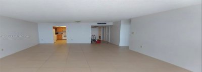 Aluguel de apartamento no Del Prado Aventura 1703