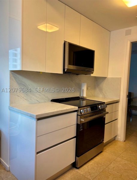 Apartment for rent at Courts Brickell Key 2110