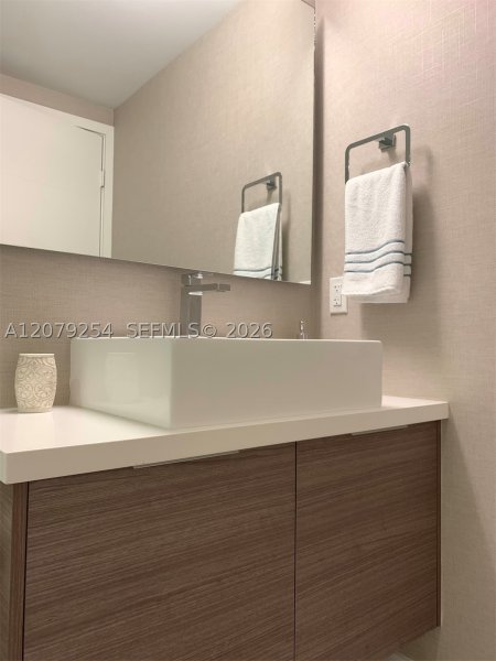 Apartment for rent at Brickell Ten 1601