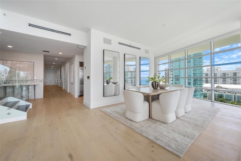 Condo for sale at Aqua Allison Island PH11A