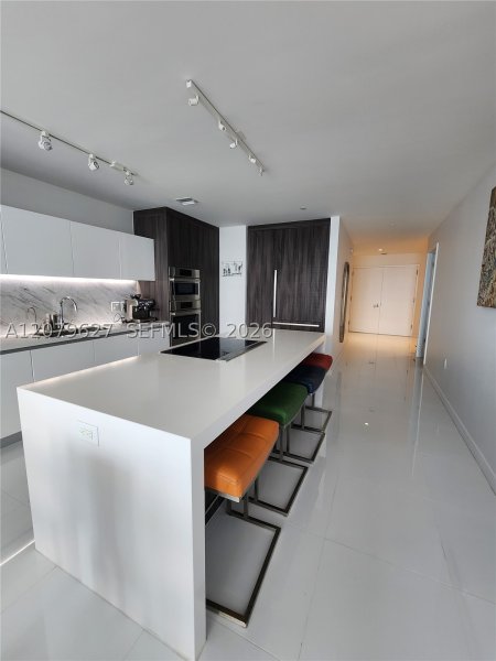 Condo for sale at Paramount Miami WorldCenter 3801