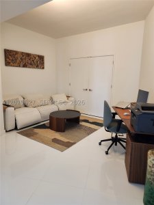 Comprar apartamento no Paramount Miami WorldCenter 3801