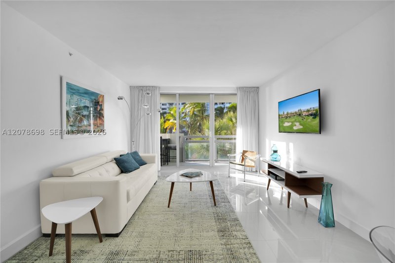 Property photo # 0
