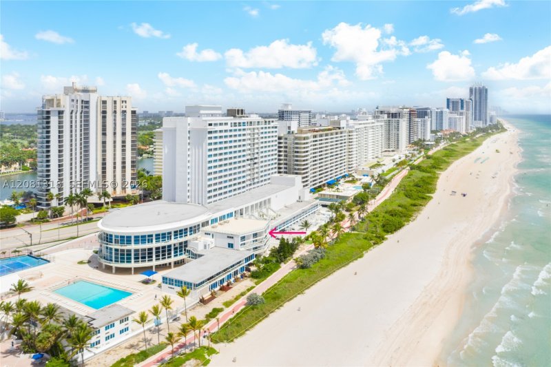 Condo for sale at Castle Beach Club P2