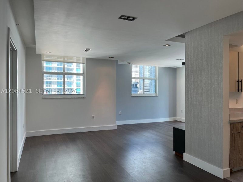 Apartment for rent at Vue at Brickell 1414