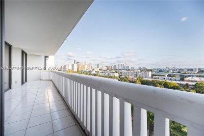Comprar apartamento no 2000 Williams Island 908