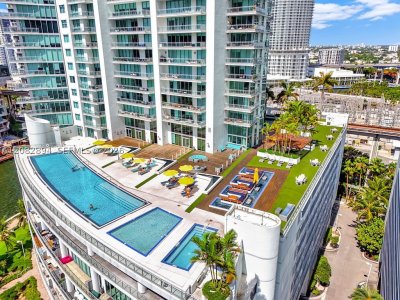 Aluguel de apartamento no Mint at Riverfront 4806