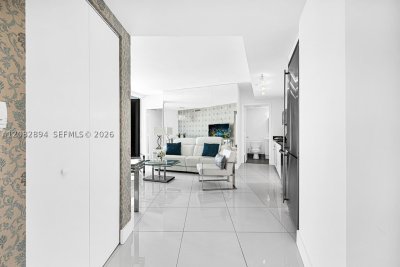 Aluguel de apartamento no Mint at Riverfront 4806