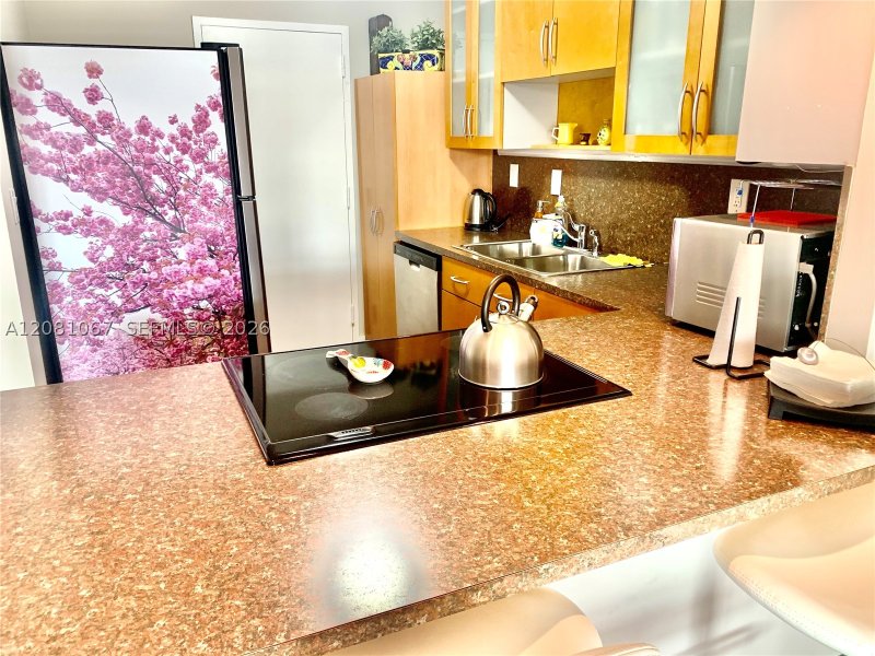 Condo for sale at The Belmont 401