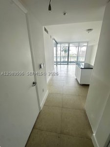 Aluguel de apartamento no Mint at Riverfront 1107