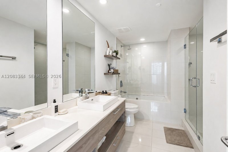 Comprar apartamento no Dua Miami - SLS Brickell Condo 2006