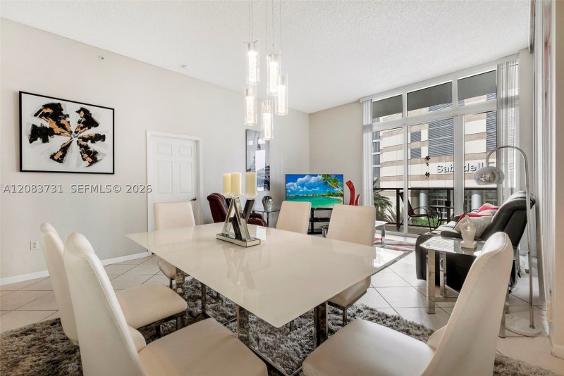 Apartment for rent at Mark on Brickell 202
