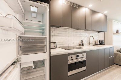 Comprar apartamento no YotelPad Miami 3001