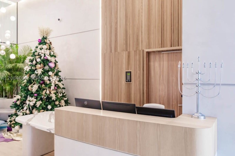 Comprar apartamento no YotelPad Miami 3001