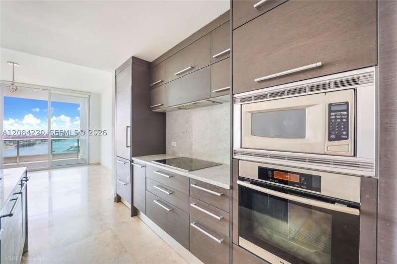 Apartment for rent at 900 Biscayne 3007