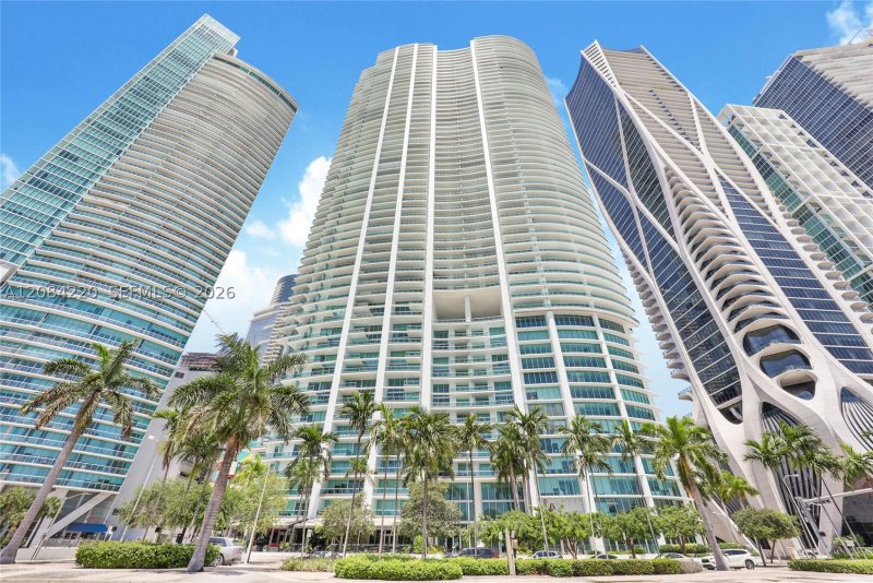 Apartment for rent at 900 Biscayne 3007