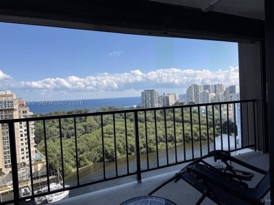 Comprar apartamento no The Corinthian 21A