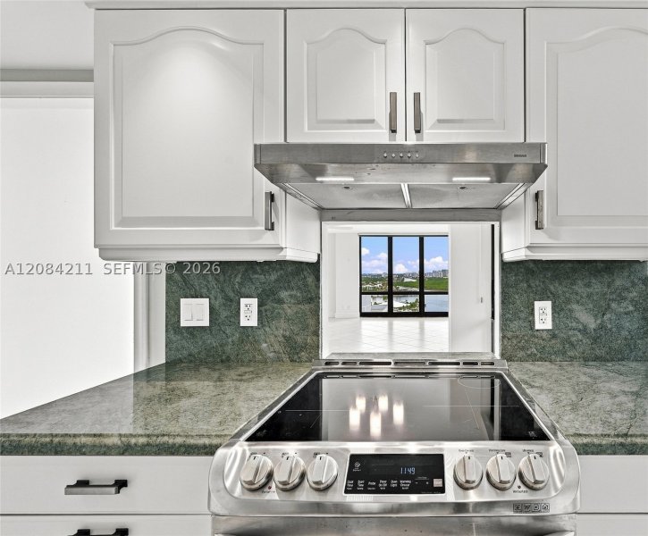 Condo for sale at The Corinthian 21A