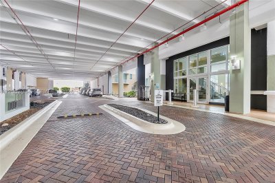 Comprar apartamento no Duo Condo 1403E
