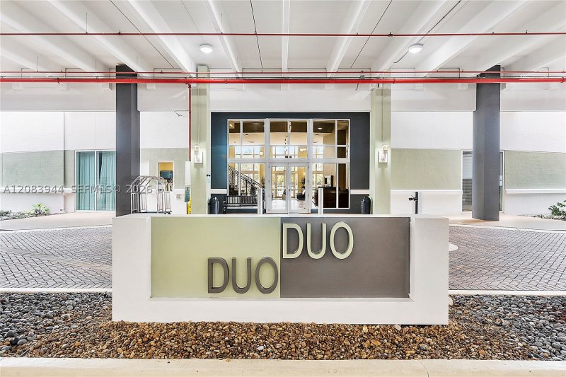 Condo for sale at Duo Condo 1403E