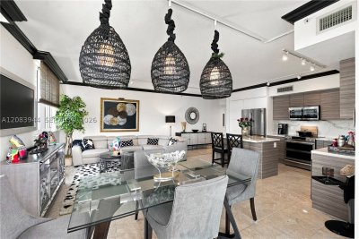 Comprar apartamento no Duo Condo 1403E