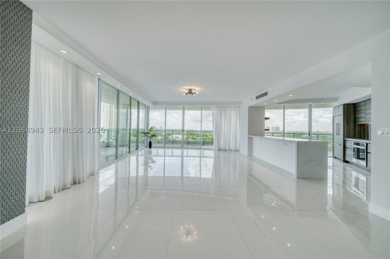 Condo for sale at Bristol Tower 1605