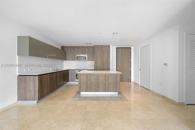 Aluguel de apartamento no Brickell City Centre Reach 910