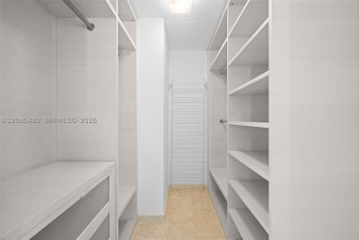 Aluguel de apartamento no Brickell City Centre Reach 910