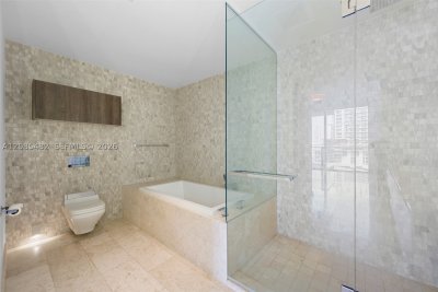 Aluguel de apartamento no Brickell City Centre Reach 910