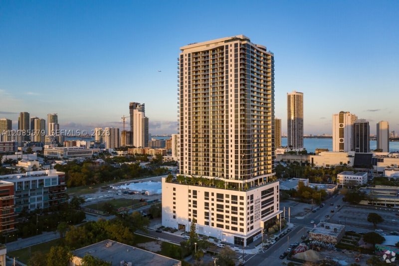 Apartment for rent at Canvas 1018