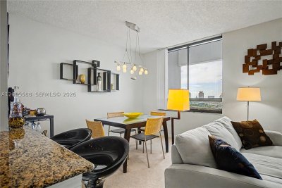 Comprar apartamento no Waverly 2412