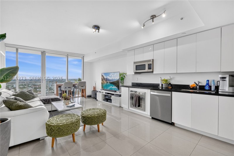 Comprar apartamento no Mint at Riverfront 4407